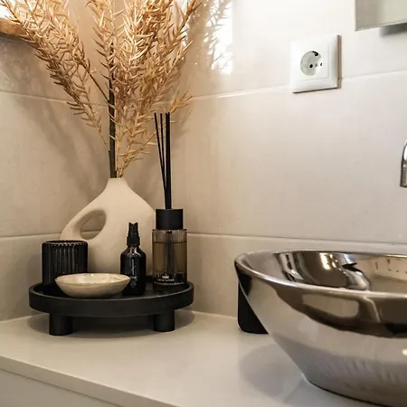 Akicity Ourique White Apartamento